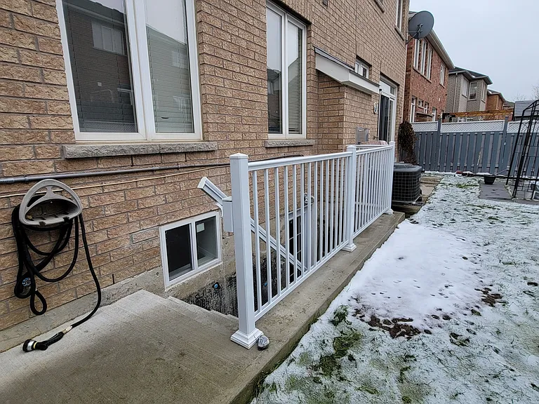 3249 Paul Henderson Dr #BASEMENT — Photo 2