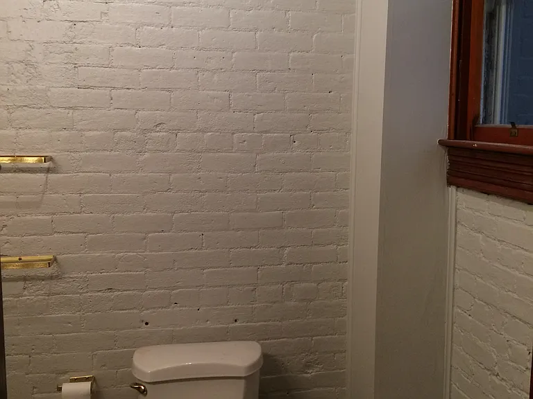 1621 Pullan Ave #1 — Photo 8