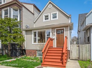 6035 N Ridge Ave, Chicago, IL 60660