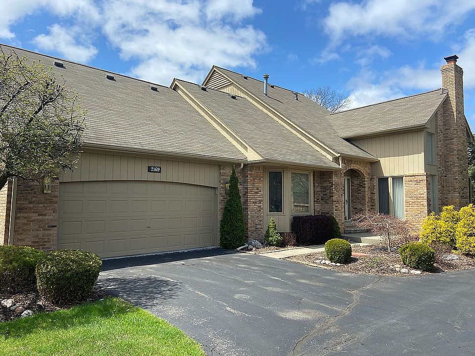 2169 Willow Circle,Briarwood