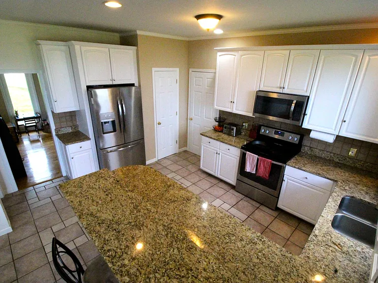 3 Perry Ln — Photo 7
