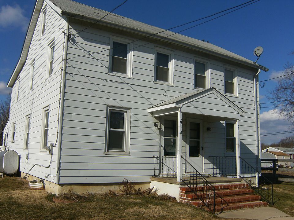 Front of duplex