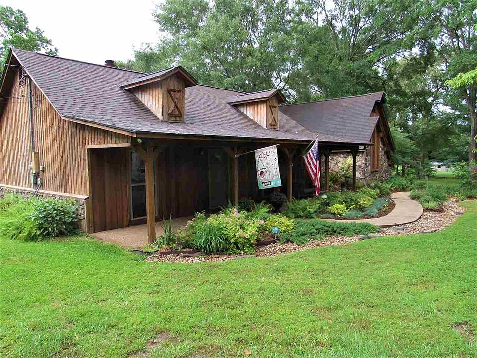 1st image of 202 Driftwood Ln
