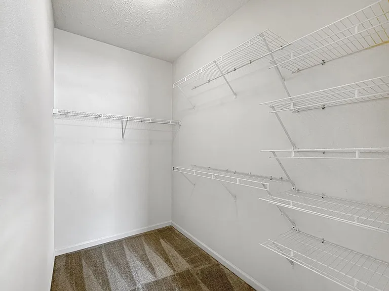 705 Beachfront Dr — Photo 38
