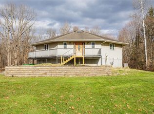 34 Pratt Rd, Manchester, NY 14504