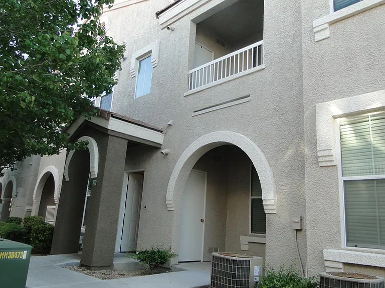 balcony with a mountain/tree top view