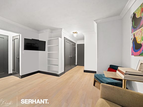 4th image of 301 E 63rd St APT 2L