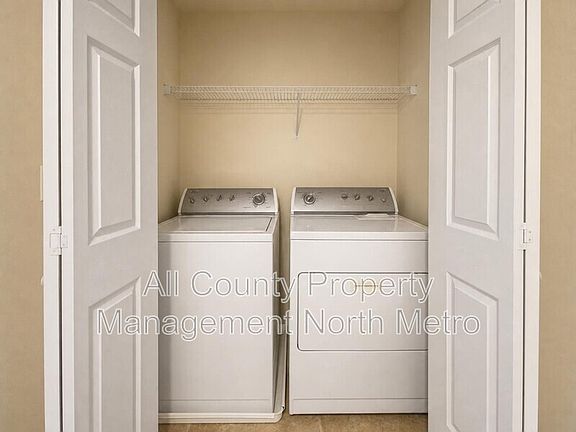 5th image of 135 Primrose Dr