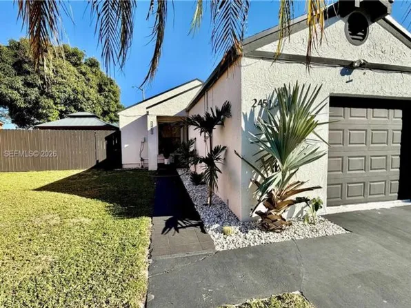 2451 SW 85th Ter, Miramar, FL 33025