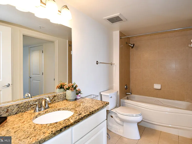 11800 Sunset Hills Rd #1024 — Photo 17