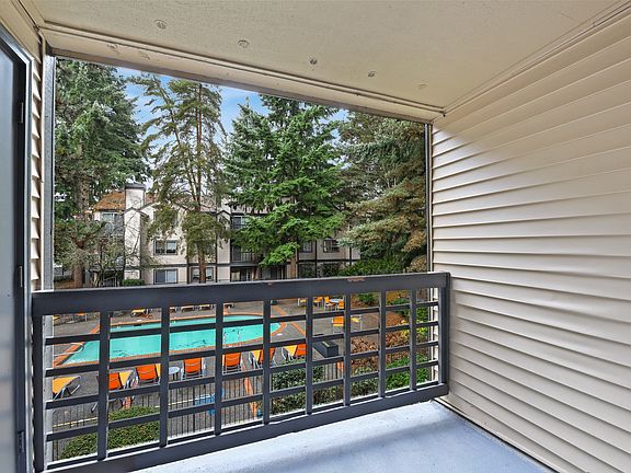 4th image of 12221 Airport Rd APT D103