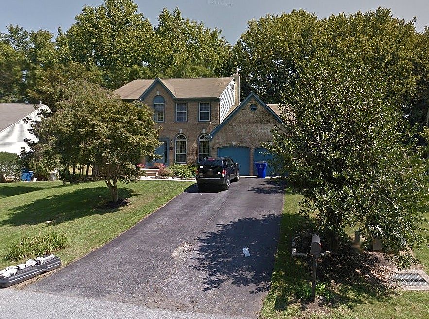 1st image of 216 Timber Knoll Dr