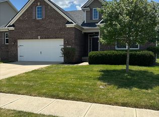 6053 Chestnut Eagle Dr, Zionsville, IN 46077