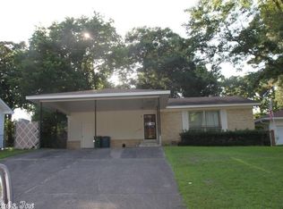 8 Dellwood Dr, Little Rock, AR 72209