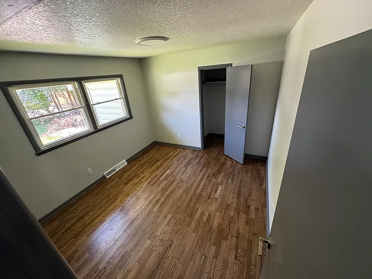 622 NE Emmett St — Photo 14