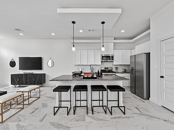 5th image of 2912 El Fenice Ln