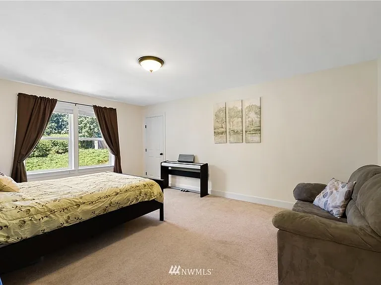 1233 Kiely Dr SE — Photo 13
