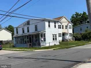 302 N Morton Ave, Morton, PA 19070