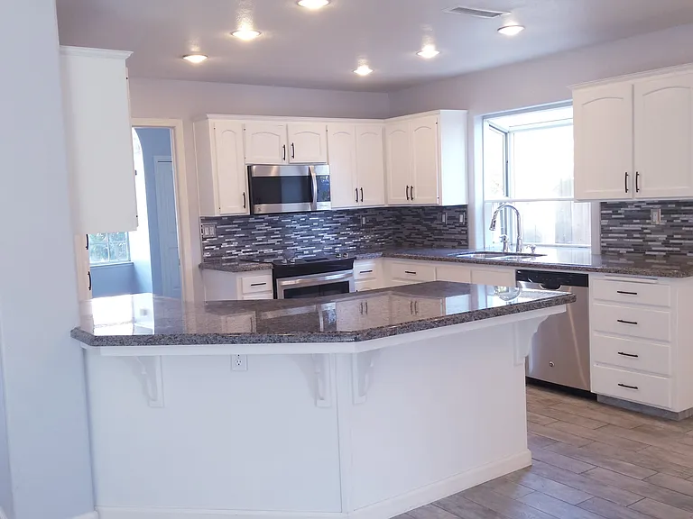 1857 E Lester Ave — Photo 6