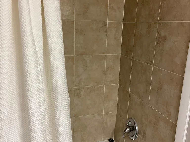 667 Summer Pl — Photo 12