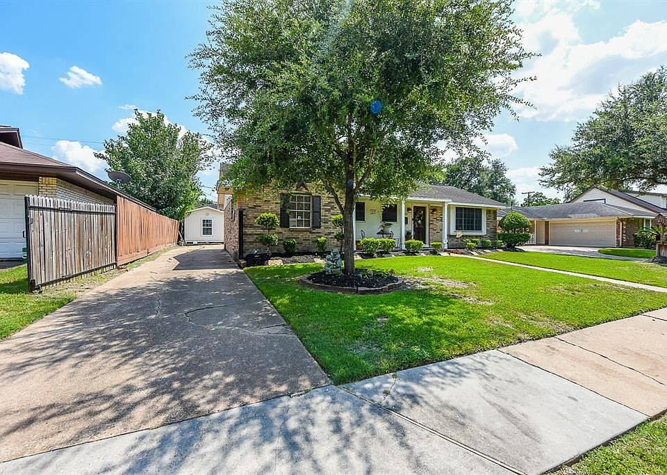 1st image of 1708 Parkside Dr