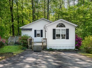 107 Piquot Dr, Louisburg, NC 27549
