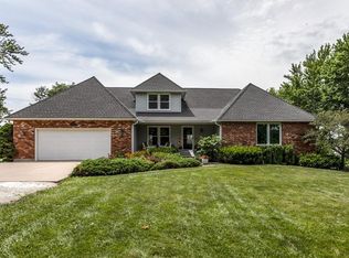 17801 168th St, Basehor, KS 66007