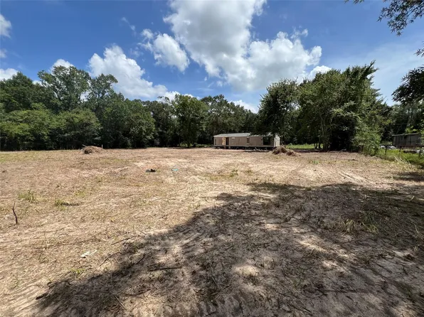 825 N Martin Luther King Dr, Liberty, TX 77575