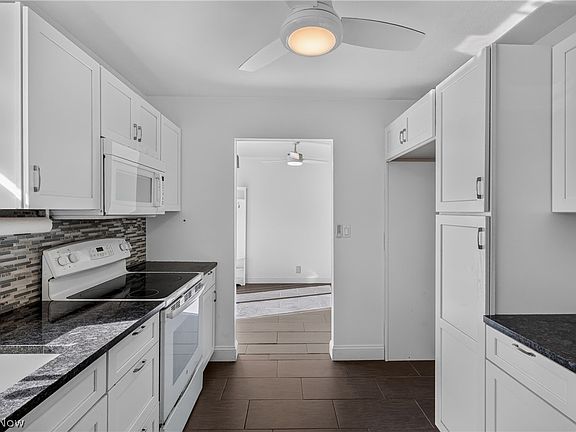 4th image of 4129 New Rd