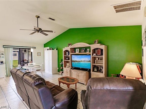 2nd image of 4723 SW 25th Ct