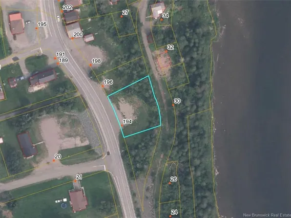 194 Main St, Plaster Rock, NB E7G 2E2