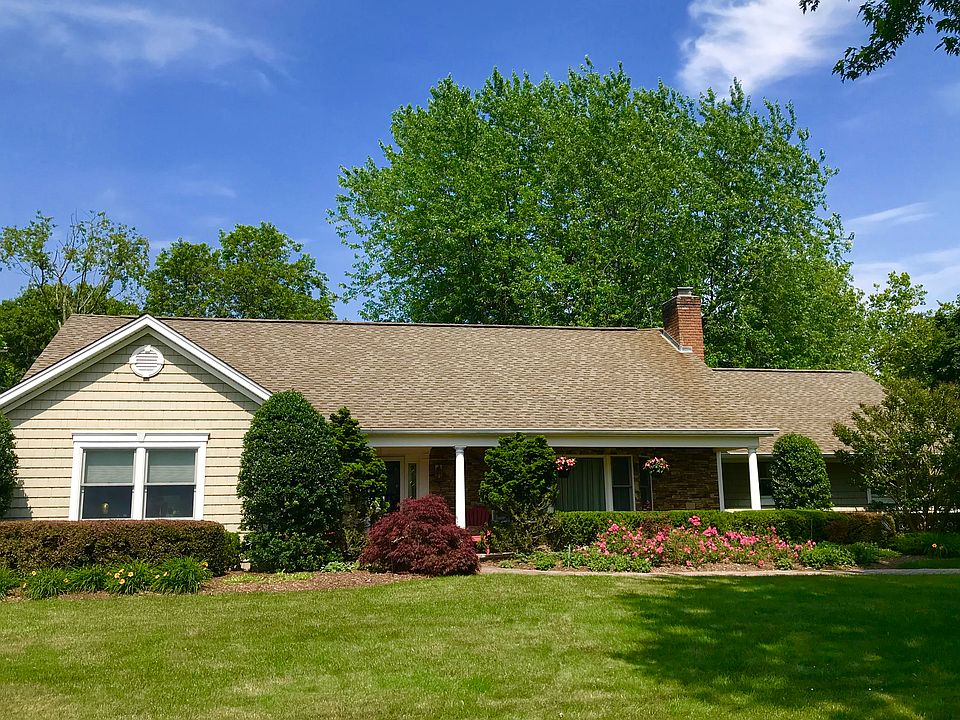 1st image of 3 Coed Ln