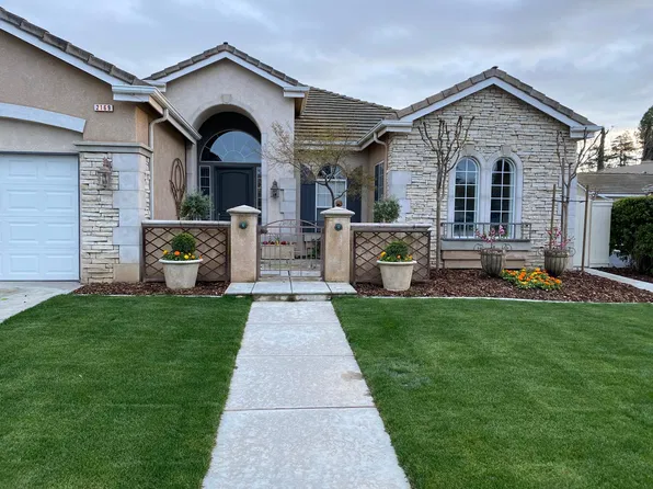 2169 W Via Le Fontane, Fresno, CA 93711