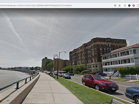 3rd image of 285 Lynn Shore Dr