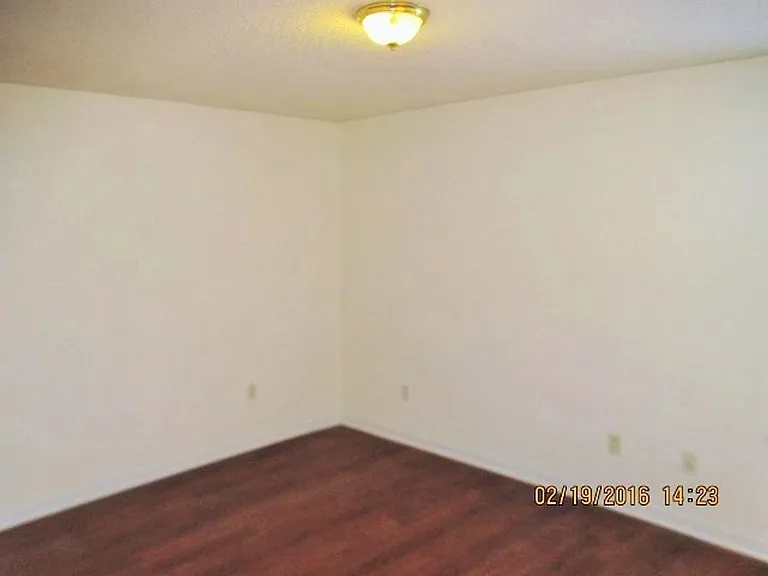 6418 Venango Dr — Photo 14