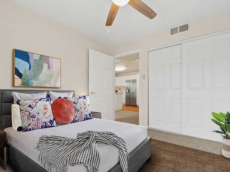 Bradford Terrace Senior Apartments — Photo 20