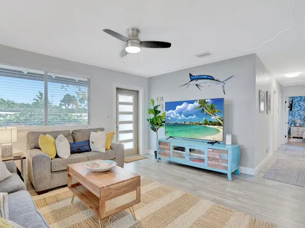750 Eagle Way, North Palm Beach, FL 33408