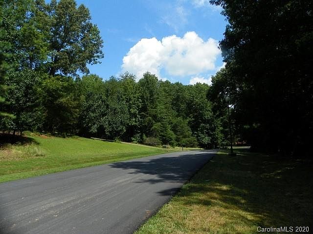 2nd image of 330 Pearl Bay Dr
