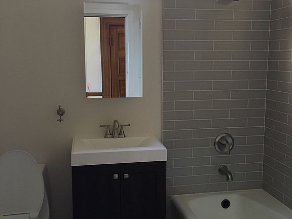 3rd image of 2710 Hyde St #2710