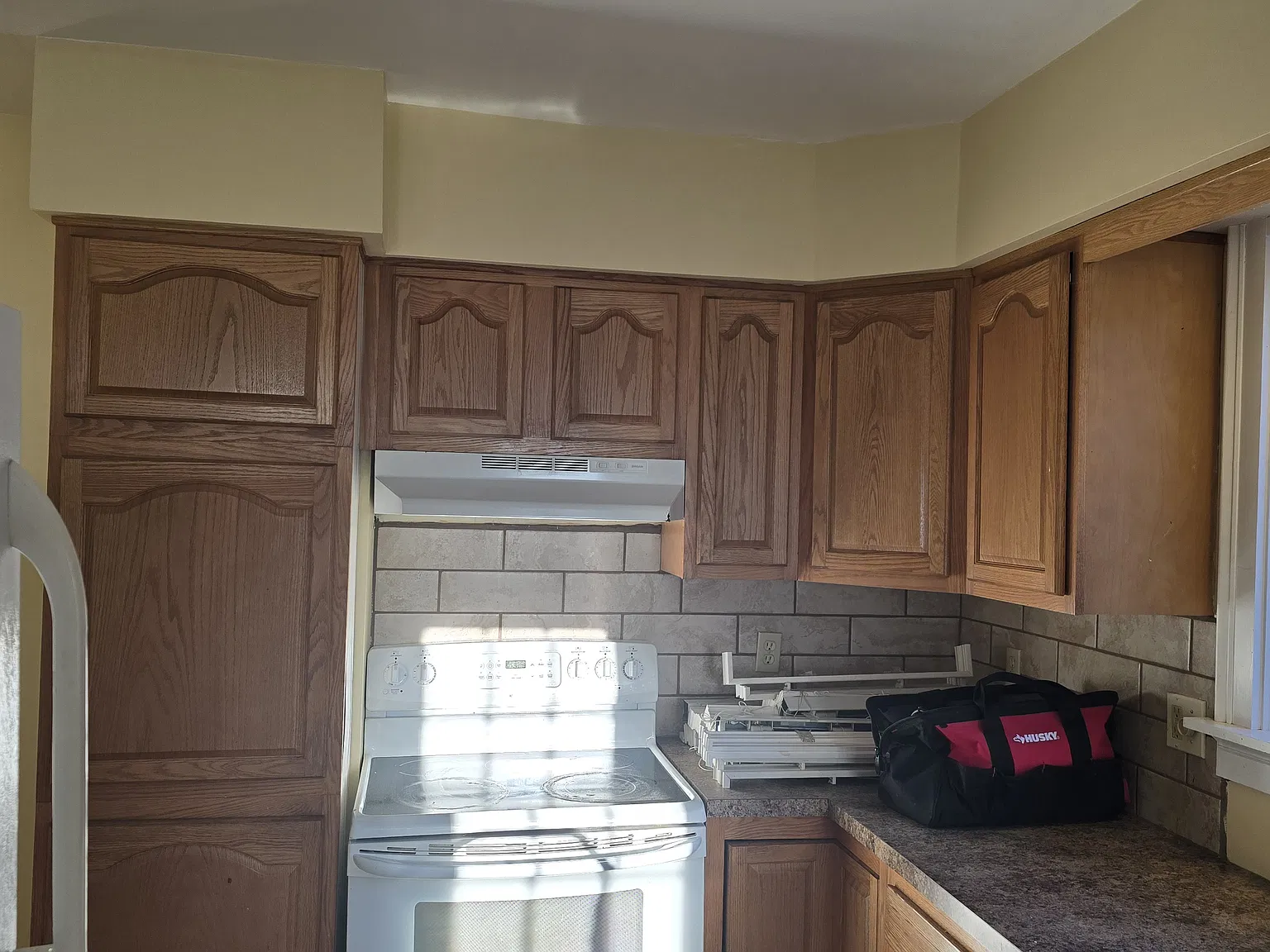 3 bed, 1125 sqft, $2,500 — Photo 3