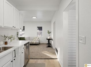 2811 N 68th St, Omaha, NE 68104