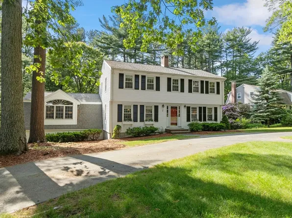 2 Pomfret Rd, Chelmsford, MA 01824