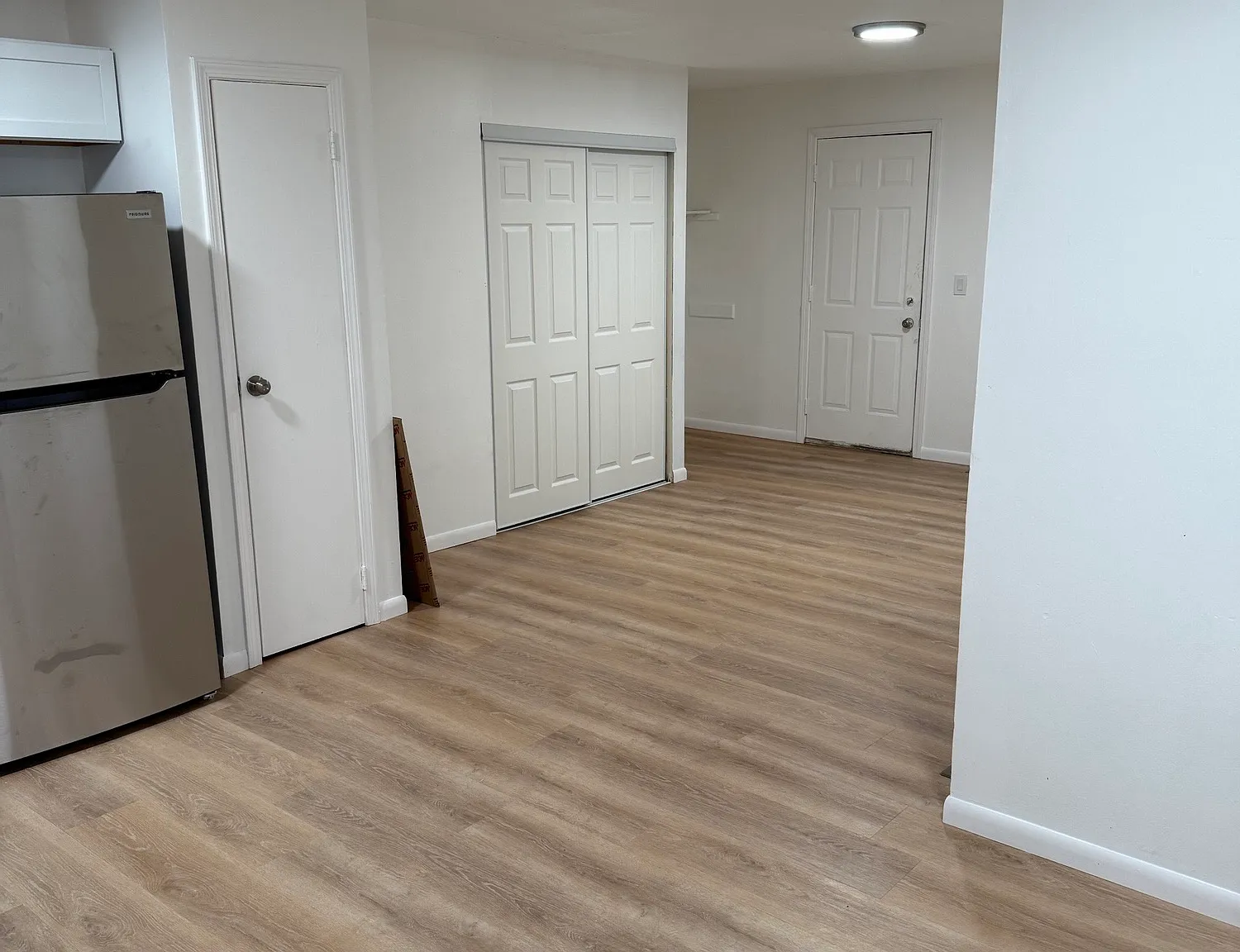 4 bed, 1.5 bath, 1475 sqft, $1,400 — Photo 2