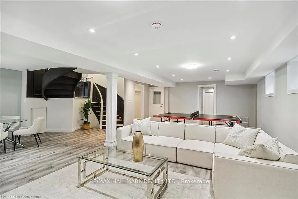 4 bed, $6,500 — Photo 4