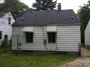 8849 Lauder St, Detroit, MI 48228