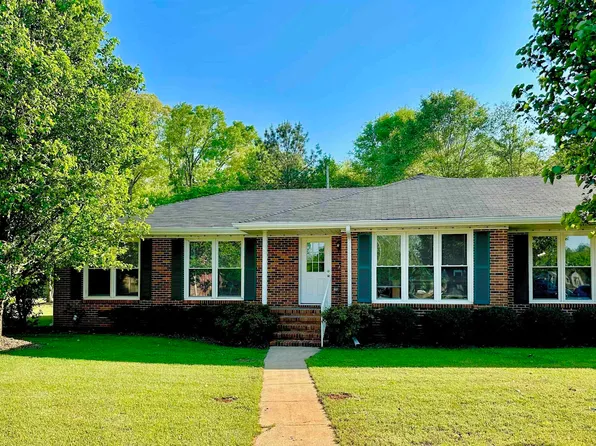 817 Taylor Cir, Sylacauga, AL 35150