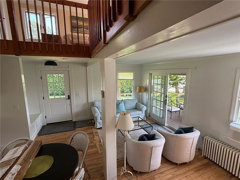 2 bed, 1.5 bath, 1427 sqft, $3,000 — Photo 4