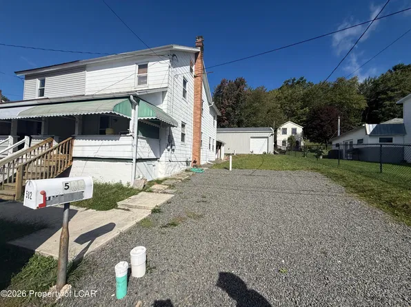 582 Highland St, Freeland, PA 18224