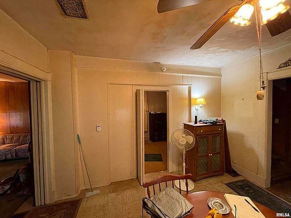 5th image of 1520 W 2nd St