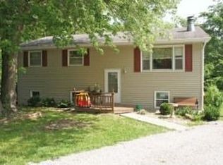 5900 S Spring Ct, Columbia, MO 65203